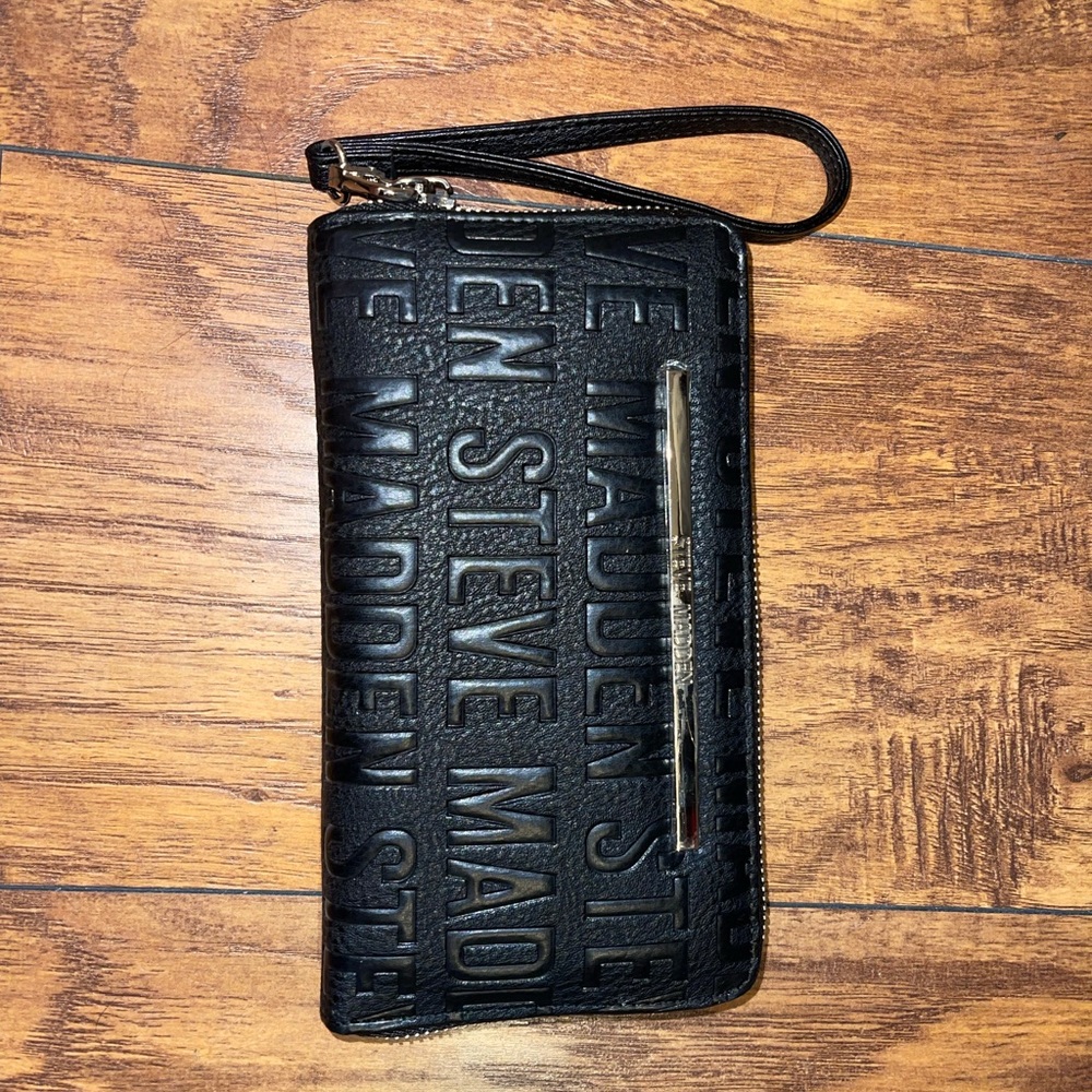 Black Steve Madden Wallet